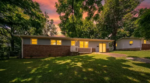 1005 Washington Ave, West Plains, MO 65775