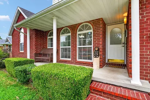 Exterior - 970 Brookside Dr, Marshfield, MO 65706 photo 5 of 8