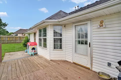 Exterior - 970 Brookside Dr, Marshfield, MO 65706 photo 6 of 8