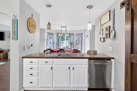 Kitchen - 970 Brookside Dr, Marshfield, MO 65706 photo 5 of 5