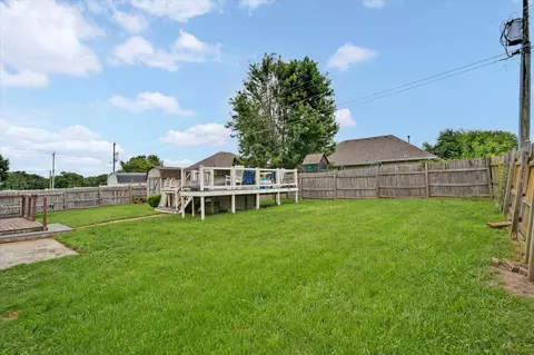 Exterior - 970 Brookside Dr, Marshfield, MO 65706 photo 7 of 8