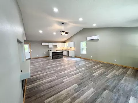 Living - 105 Hackamore Dr, Theodosia, MO 65761 photo 2 of 2