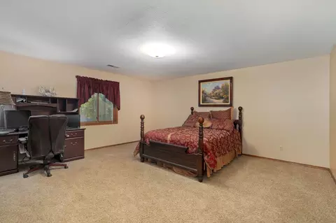 Bedroom - 3502 N Bobwhite Dr, Ozark, MO 65721 photo 7 of 8