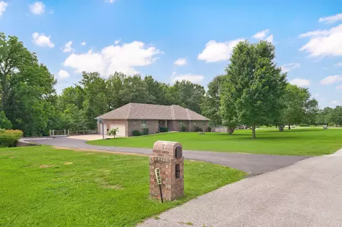 Exterior - 3502 N Bobwhite Dr, Ozark, MO 65721 photo 3 of 22
