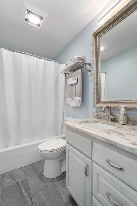 Bath - 3502 N Bobwhite Dr, Ozark, MO 65721 photo 5 of 5