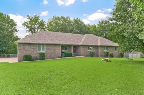 Exterior - 3502 N Bobwhite Dr, Ozark, MO 65721 photo 4 of 22