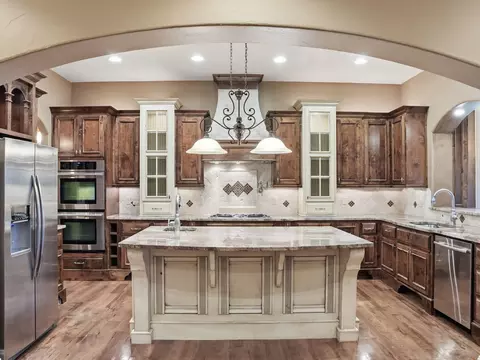 3142 W Cedarbluff Dr, Springfield, MO 65810 photo 11