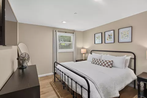 Bedroom - 128 Lincoln St, Forsyth, MO 65653 photo 1 of 3