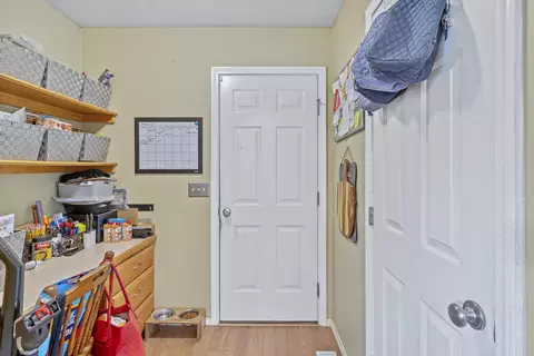 Entry Way - 1212 W Merlin Dr, Ozark, MO 65721 photo 4 of 5