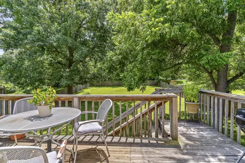 Exterior - 1212 W Merlin Dr, Ozark, MO 65721 photo 5 of 9