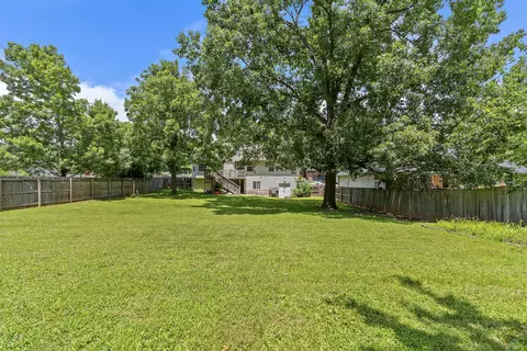 Exterior - 1212 W Merlin Dr, Ozark, MO 65721 photo 6 of 9