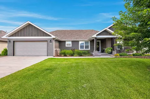 150 Lace Bark Ave, Rogersville, MO 65742