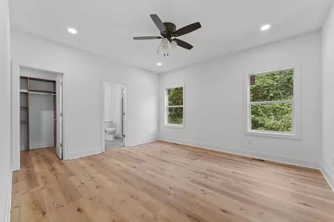Bedroom - 97 Sparrow Ln, Shell Knob, MO 65747 photo 1 of 11