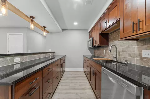 Kitchen - 97 Sparrow Ln, Shell Knob, MO 65747 photo 6 of 6