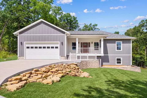 Exterior - 97 Sparrow Ln, Shell Knob, MO 65747 photo 2 of 11