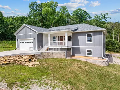 Exterior - 97 Sparrow Ln, Shell Knob, MO 65747 photo 8 of 11
