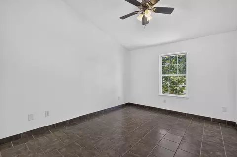 Bedroom - 307 Spring Meadow Pkwy, Branson, MO 65616 photo 3 of 6