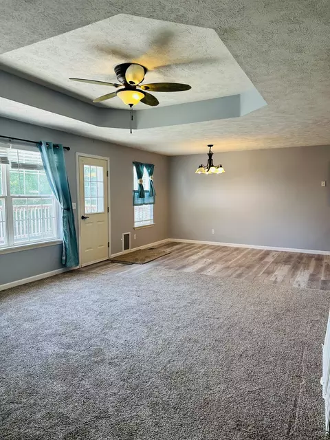Living - 588 Clever Heights Ct, Clever, MO 65631 photo 2 of 3