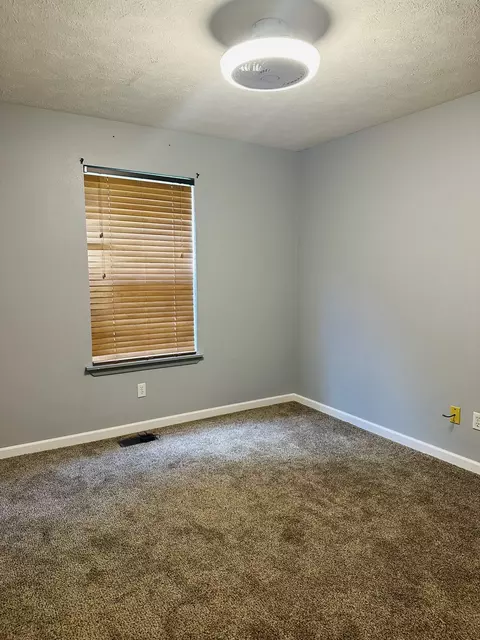 Bedroom - 588 Clever Heights Ct, Clever, MO 65631 photo 4 of 5