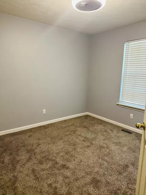 Bedroom - 588 Clever Heights Ct, Clever, MO 65631 photo 3 of 5