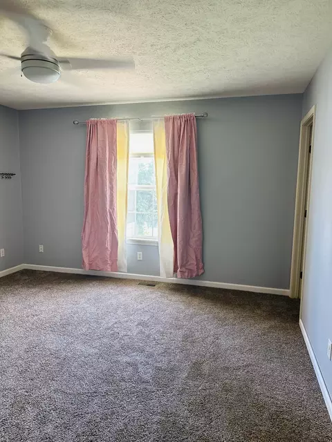 Bedroom - 588 Clever Heights Ct, Clever, MO 65631 photo 2 of 5