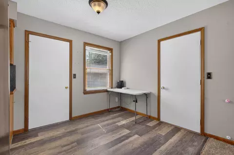 Entry Way - 712 S Chestnut St, Buffalo, MO 65622 photo 1 of 1