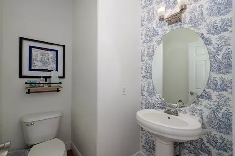 Bath - 2115 N Williamsburg Ln, Ozark, MO 65721 photo 1 of 6