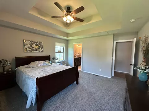 Bedroom - 1087 E Daisy Falls Dr, Nixa, MO 65714 photo 4 of 12