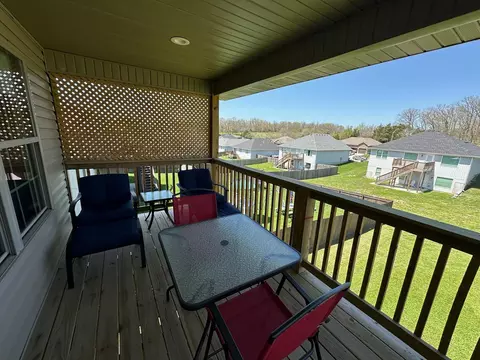 Exterior - 1087 E Daisy Falls Dr, Nixa, MO 65714 photo 11 of 16