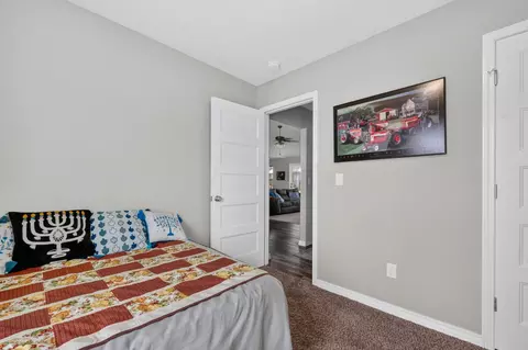 Bedroom - 115 E Seminole St, Strafford, MO 65757 photo 10 of 10