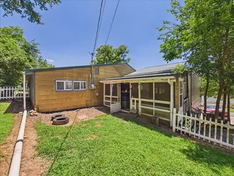 Exterior - 29159 Lakeside Ave, Edwards, MO 65326 photo 11 of 12
