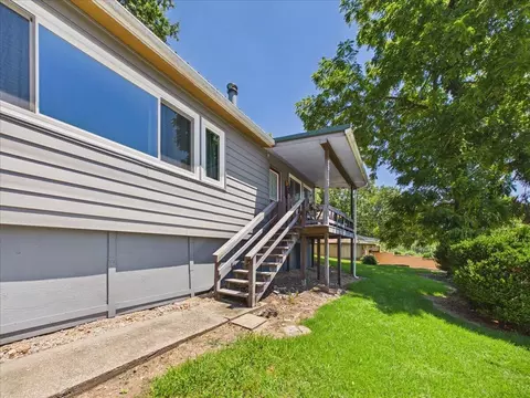 Exterior - 29159 Lakeside Ave, Edwards, MO 65326 photo 3 of 12