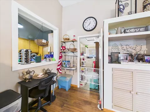 Entry Way - 29159 Lakeside Ave, Edwards, MO 65326 photo 1 of 2
