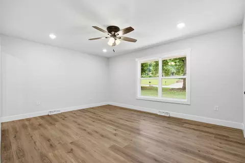 Living - 1524 S Charing Ave, Springfield, MO 65809 photo 6 of 6
