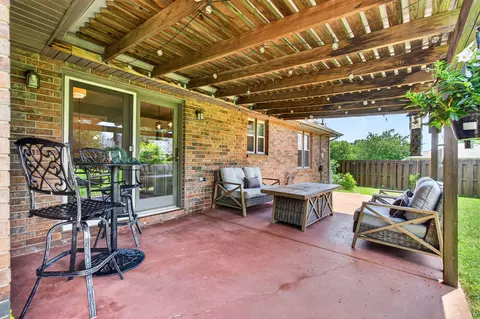 Exterior - 3608 E Lombard St, Springfield, MO 65809 photo 5 of 13