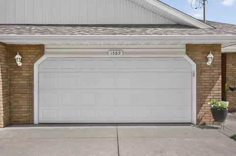 Exterior - 1589 E Redrex St, Springfield, MO 65804 photo 2 of 6