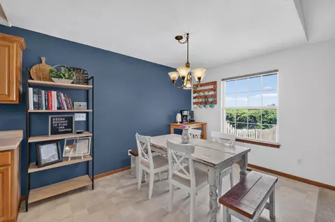 Dining - 1589 E Redrex St, Springfield, MO 65804 photo 1 of 2