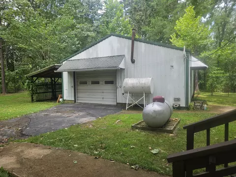 Exterior - 3405 State Route 17, Mountain View, MO 65548 photo 2 of 17