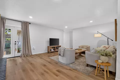 Other - 921 Edgewood St, Springfield, MO 65807 photo 3 of 5