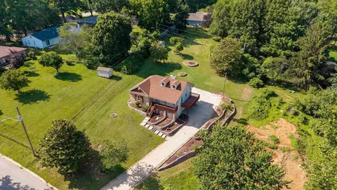 View/Area - 523 E Camino St, Springfield, MO 65810 photo 2 of 6