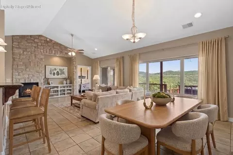 Dining - 772 Showplace Gtwy, Branson, MO 65616 photo 2 of 2