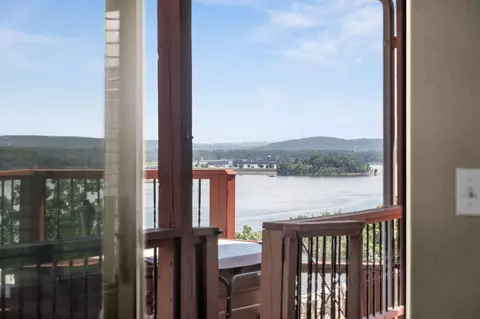 View/Area - 772 Showplace Gtwy, Branson, MO 65616 photo 8 of 18