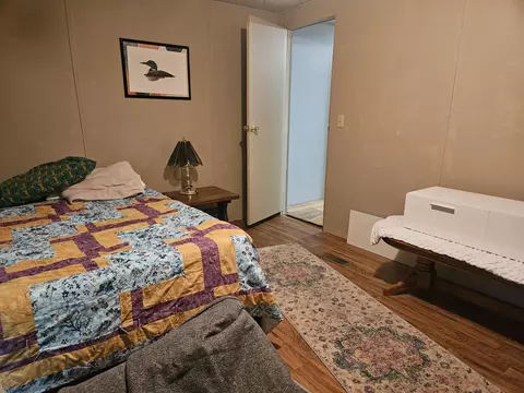 Bedroom - 1005 E 5th St, Mountain View, MO 65548 photo 5 of 5
