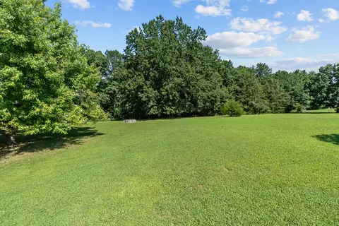 Exterior - 3107 N Bobwhite Dr, Ozark, MO 65721 photo 11 of 14
