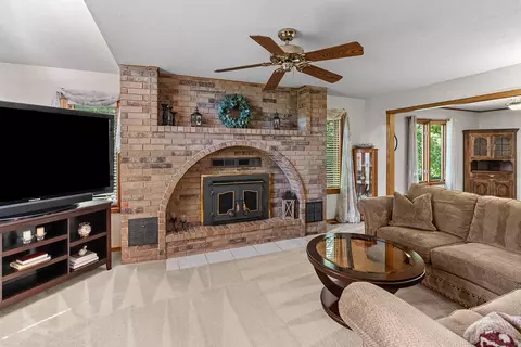 Living - 3107 N Bobwhite Dr, Ozark, MO 65721 photo 1 of 6