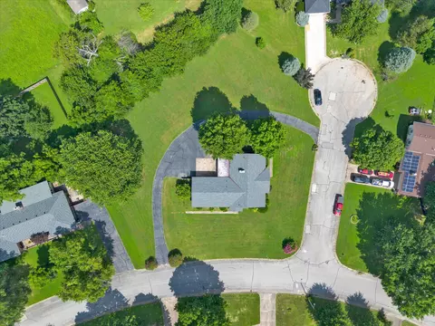 View/Area - 1635 Oak Dr, Aurora, MO 65605 photo 3 of 4