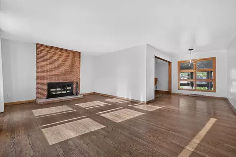 Living - 1428 S Marlan Ave, Springfield, MO 65804 photo 2 of 4