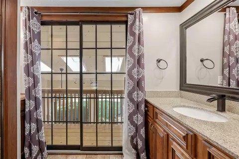 Bath - 17 Hillside Dr, Nixa, MO 65714 photo 6 of 7