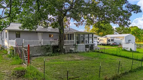 Exterior - 17883 County Road 522, Gainesville, MO 65655 photo 4 of 20