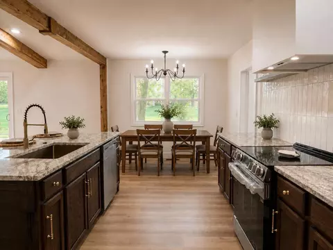 Kitchen - 8310 Interlochen Dr, Nixa, MO 65714 photo 1 of 6